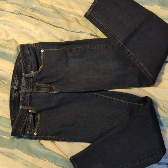 American Eagle Skinny Jeans - Picture 3 of 4